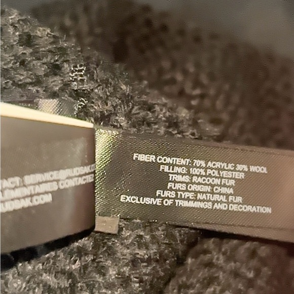 Authentic Rudsak fur hat - Picture 5 of 6